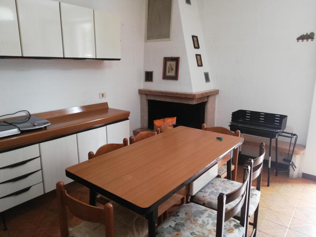 Roby Apartment Cerro Veronese Bagian luar foto
